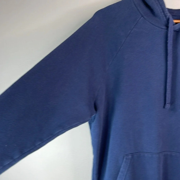 5/$25 UNDER ARMOUR Coldgear Loose Fit Kangaroo Hoodie Navy Blue Logo *As Is* L - Picture 4 of 12